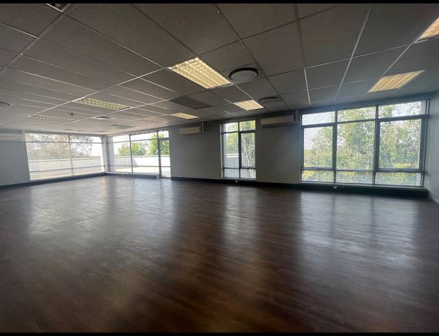 918M² OFFICE TO LET IN ILLOVO